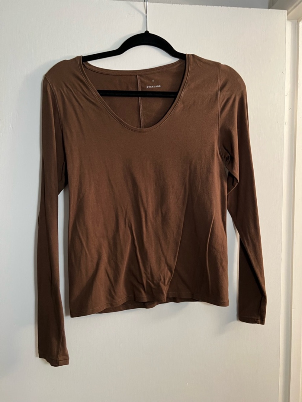 Everlane Brown Long-Sleeve Scoop Neck Tee